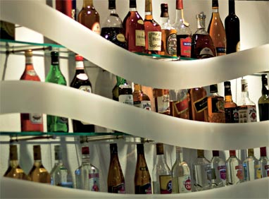 "В Израиле запрещена ночная продажа алкоголя"