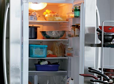 «Умный» холодильник сам разберется с продуктами 