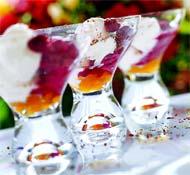 Рецепт Мороженое с вишнями и абрикосовым мармеладом