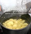 Фото приготовления рецепта: Зразы с картофельной начинкой, шаг №1