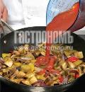 Фото приготовления рецепта: Постное жаркое с картофелем фри, шаг №2