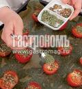 Фото приготовления рецепта: Соус из вяленых помидоров, шаг №2