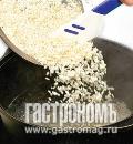 Фото приготовления рецепта: Рисовая каша с фруктами, шаг №1