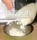 Фото приготовления рецепта: Рисовая каша с фруктами, шаг №2