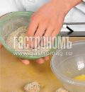 Фото приготовления рецепта: Крокеты из риса с апельсиновыми цукатами , шаг №6