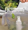 Фото приготовления рецепта: Суп-пюре из цветной капусты и брокколи, шаг №3