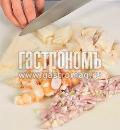 Фото приготовления рецепта: Суп-пюре из рыбы с креветками, шаг №1