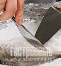 Фото приготовления рецепта: Пампус, запеченный в соли, шаг №10