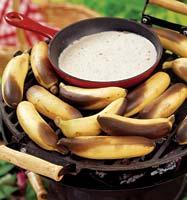 Бананы с ромовым соусом