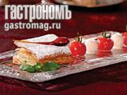 Торт Наполеон с базиликом и помидорами конфи в специях