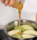 Фото приготовления рецепта: Яблочный уксус, шаг №1