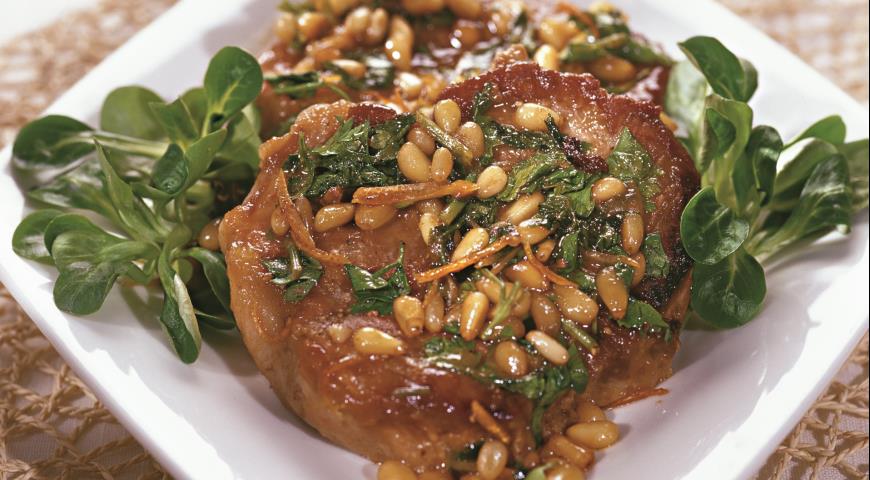 Рецепт Свинина с кедровыми орешками