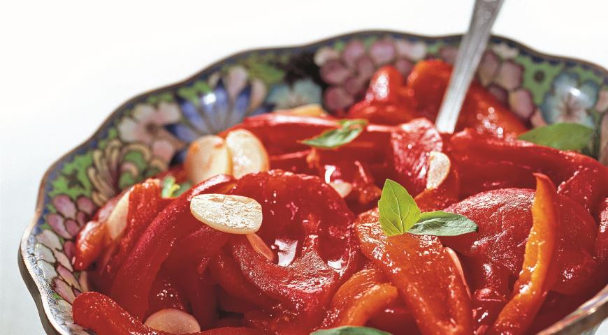 Рецепт Салат из перцев и помидоров