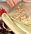 Фото приготовления рецепта: Фаршированные баклажаны, цукини и помидоры, шаг №1
