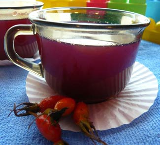 Рецепт Напиток из шиповника с вишневым соком