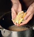 Фото приготовления рецепта: Маринованные груши, шаг №2
