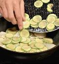 Фото приготовления рецепта: Картофельная тортилья, шаг №2