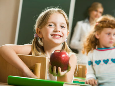 "Шведские школы требуют яблоки"
