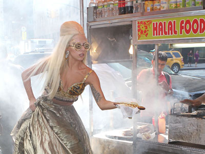 "Леди Гага откроет ресторан"