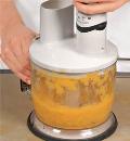 Фото приготовления рецепта: Пирог с мандаринами в духовке, шаг №3