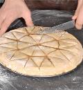 Фото приготовления рецепта: Греческий ореховый пирог, шаг №6