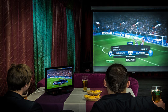 Где смотреть футбол. Смотрим Евро-2012 в пабах, ресторанах и спорт-барах Москвы
