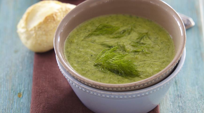Рецепт Бархатный суп из цукини и лука-порея