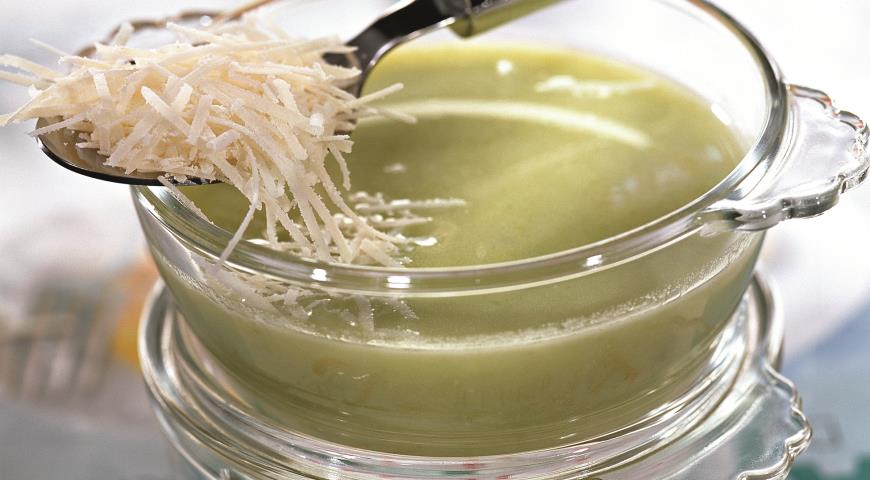Рецепт Картофельный суп с зеленым горошком