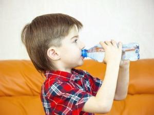 Советы, как выбрать детскую воду