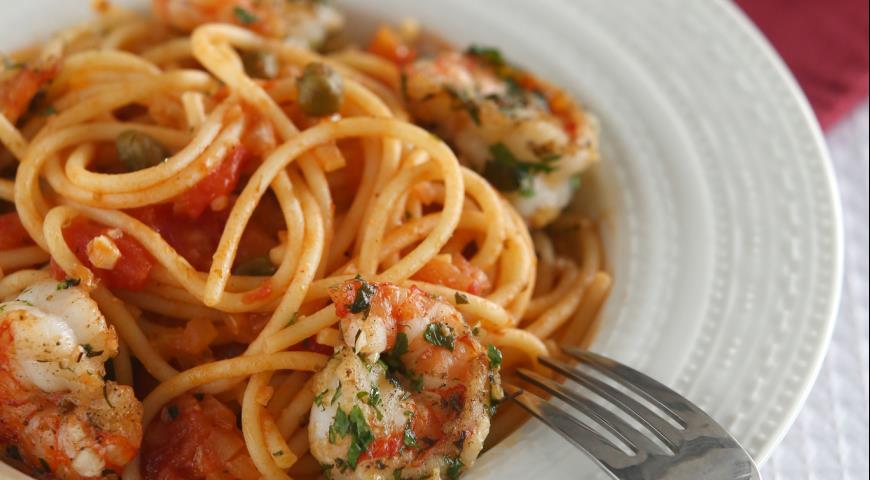 Спагетти с креветками 