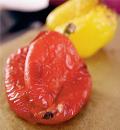 Фото приготовления рецепта: Салат из фенхеля с красным перцем и апельсинами, шаг №1