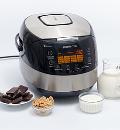 Фото приготовления рецепта: Домашний йогурт с шоколадом и орехами в мультиварке, шаг №1