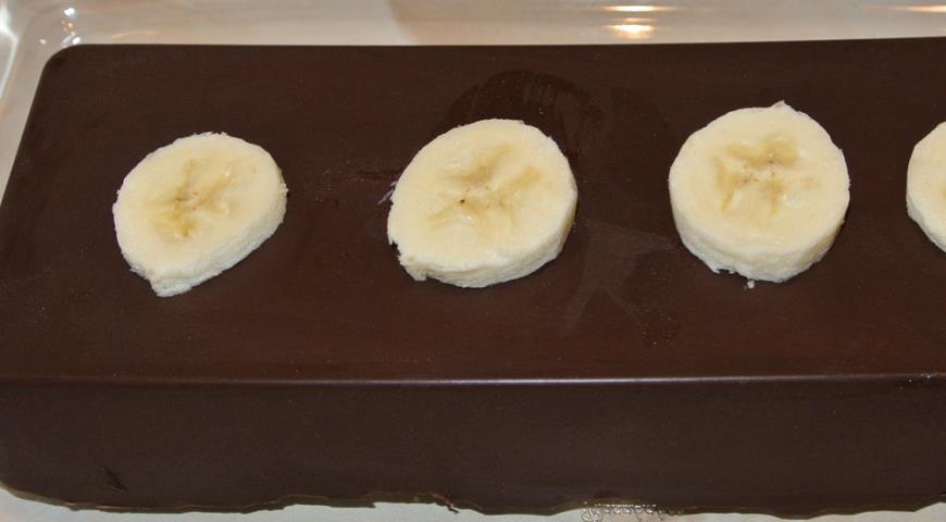Рецепт Фруктовый торт в шоколаде