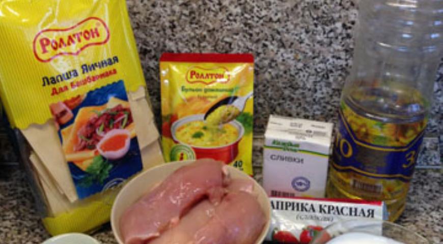 Подготавливаем ингредиенты для паприкаш из цыплят