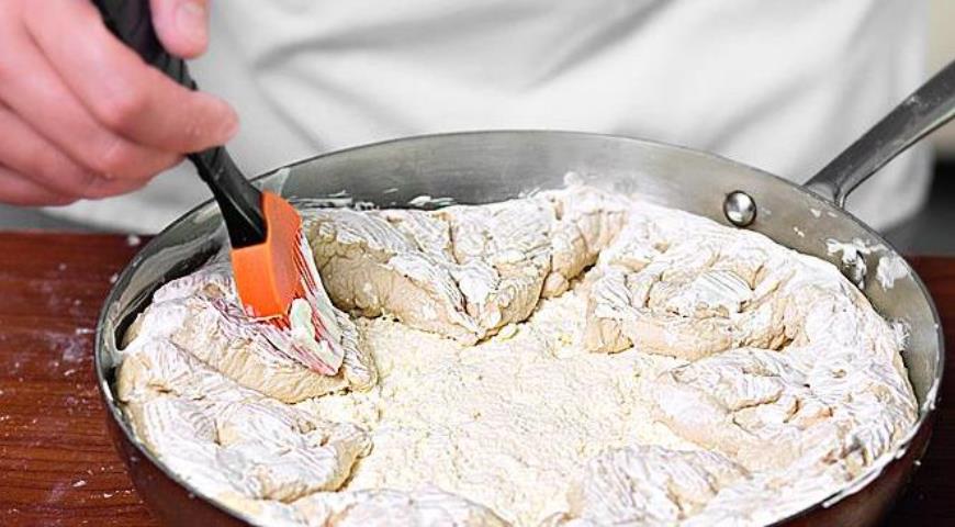 Фото приготовления рецепта: Наливушка, костромской пирог, шаг №3