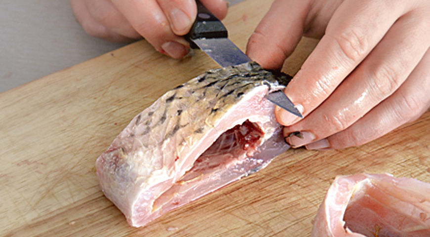 Фото приготовления рецепта: Фаршированная рыба, шаг №1