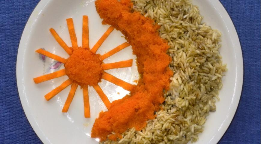 Бурый рис с морковкой
