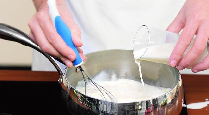 Фото приготовления рецепта: Макароны с цветной капустой в стиле мак энд чиз, шаг №3