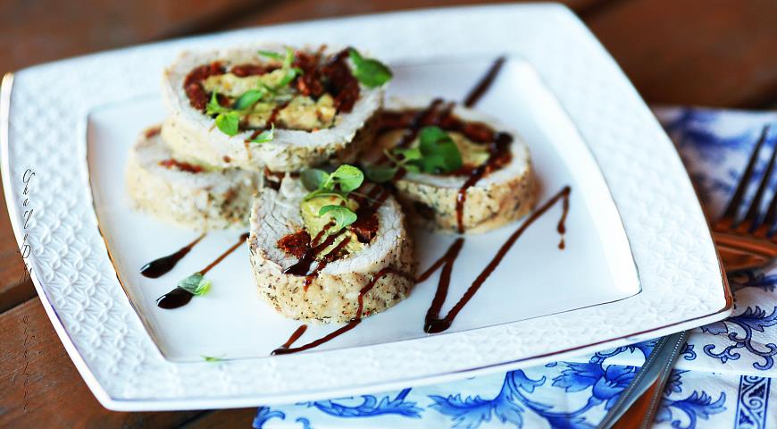Рецепт Нежный рулет из индейки с тофу