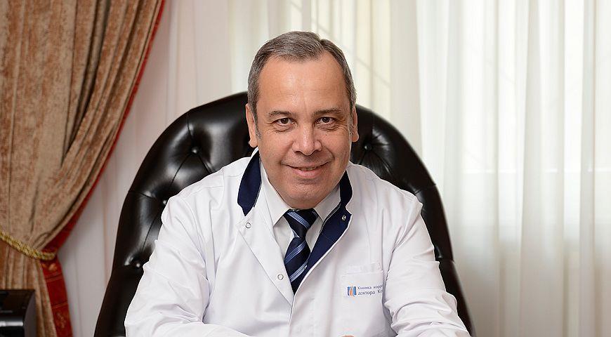 Руководитель клиники коррекции веса, профессор Алексей Ковальков.
