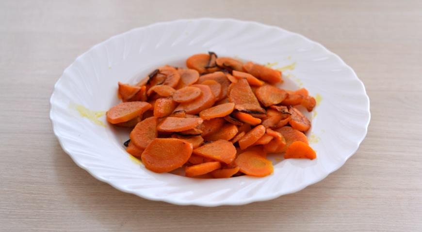 Обжаренная морковь на растительном масле