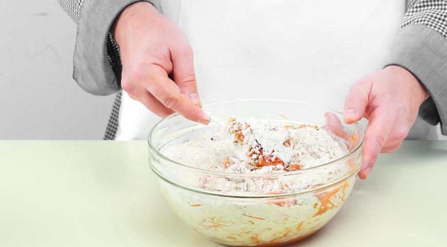 Фото приготовления рецепта: Постный морковный пирог, шаг №4