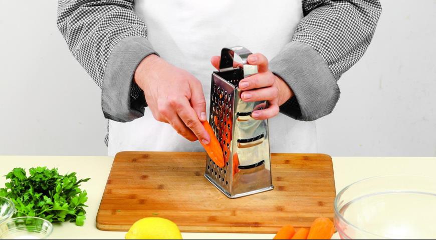 Фото приготовления рецепта: Морковный салат с лимоном, шаг №1