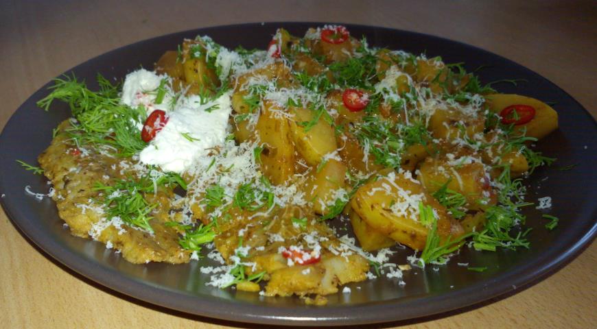 Готовим картофель с филе минтая в остром облепиховом соусе карри