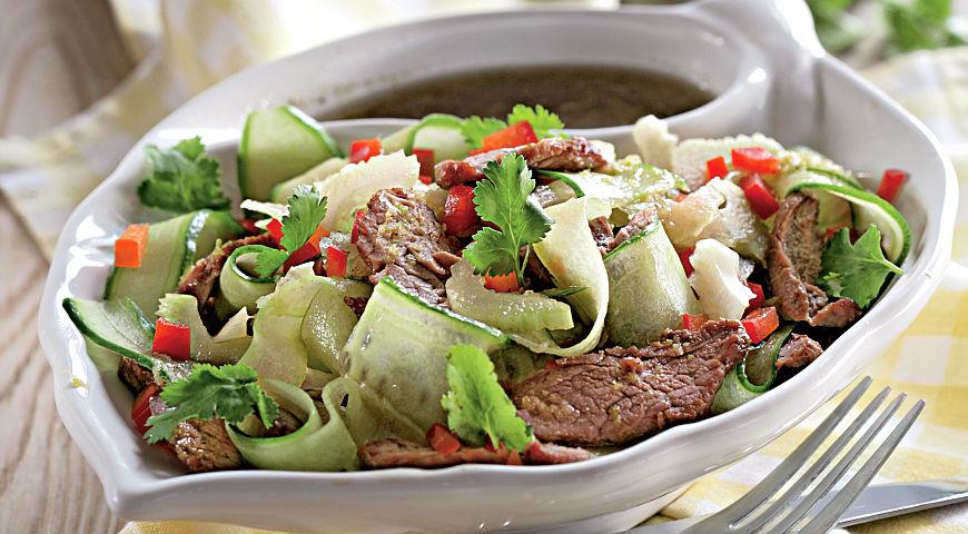 Рецепт Теплый салат из говядины