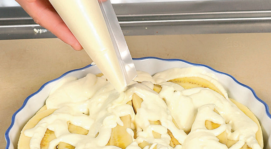 Фото приготовления рецепта: Творожный крем с бананом, шаг №3