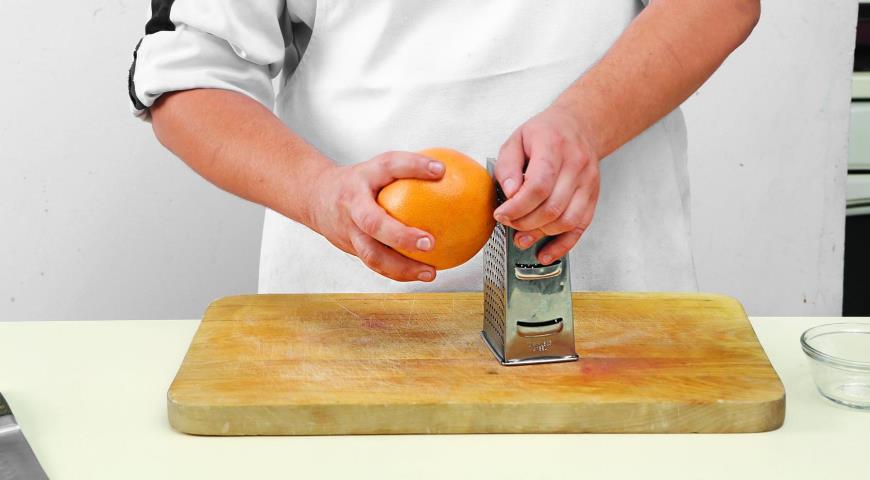 Фото приготовления рецепта: Салат из грейпфрутов с мятой, шаг №1