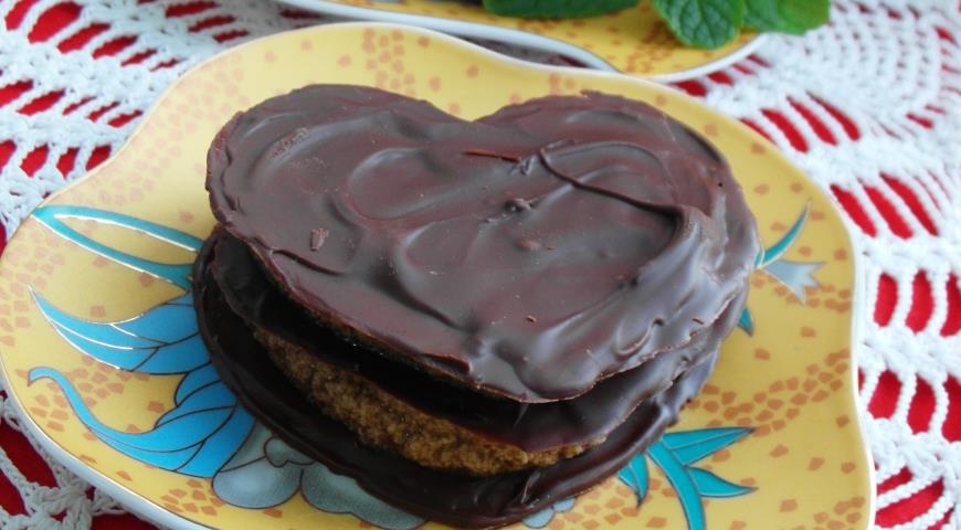 Рецепт Шоколадные сердечки со сливочно-кофейным кремом