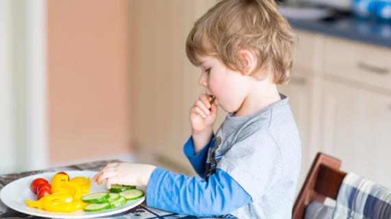 Совет дня: не мучайте ребёнка правильным питанием, а мотивируйте его через желания и мечты