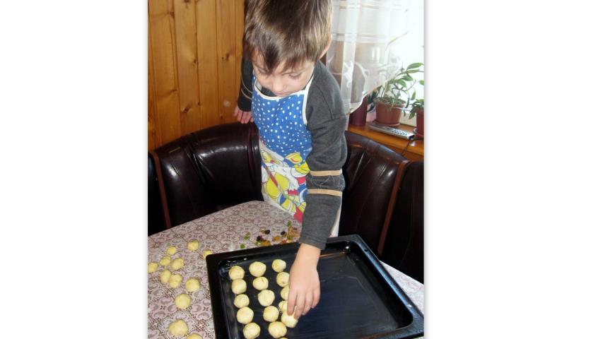 Запекать печенье в духовке до полной готовности